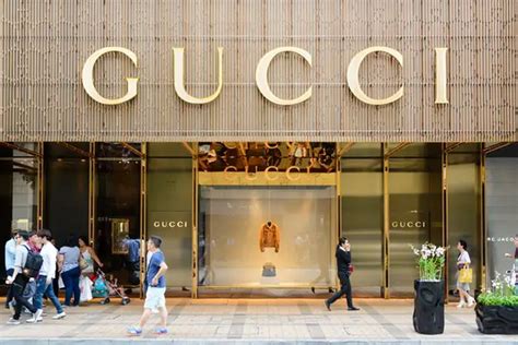 gucci treacate lavora|gucci internships.